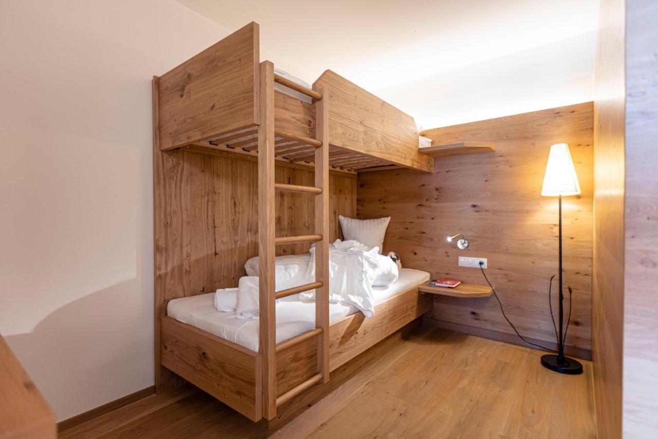 Wellness Aparthotel Panorama Alpin - Ferienwohnungen Jerzens Im Pitztal Eksteriør bilde
