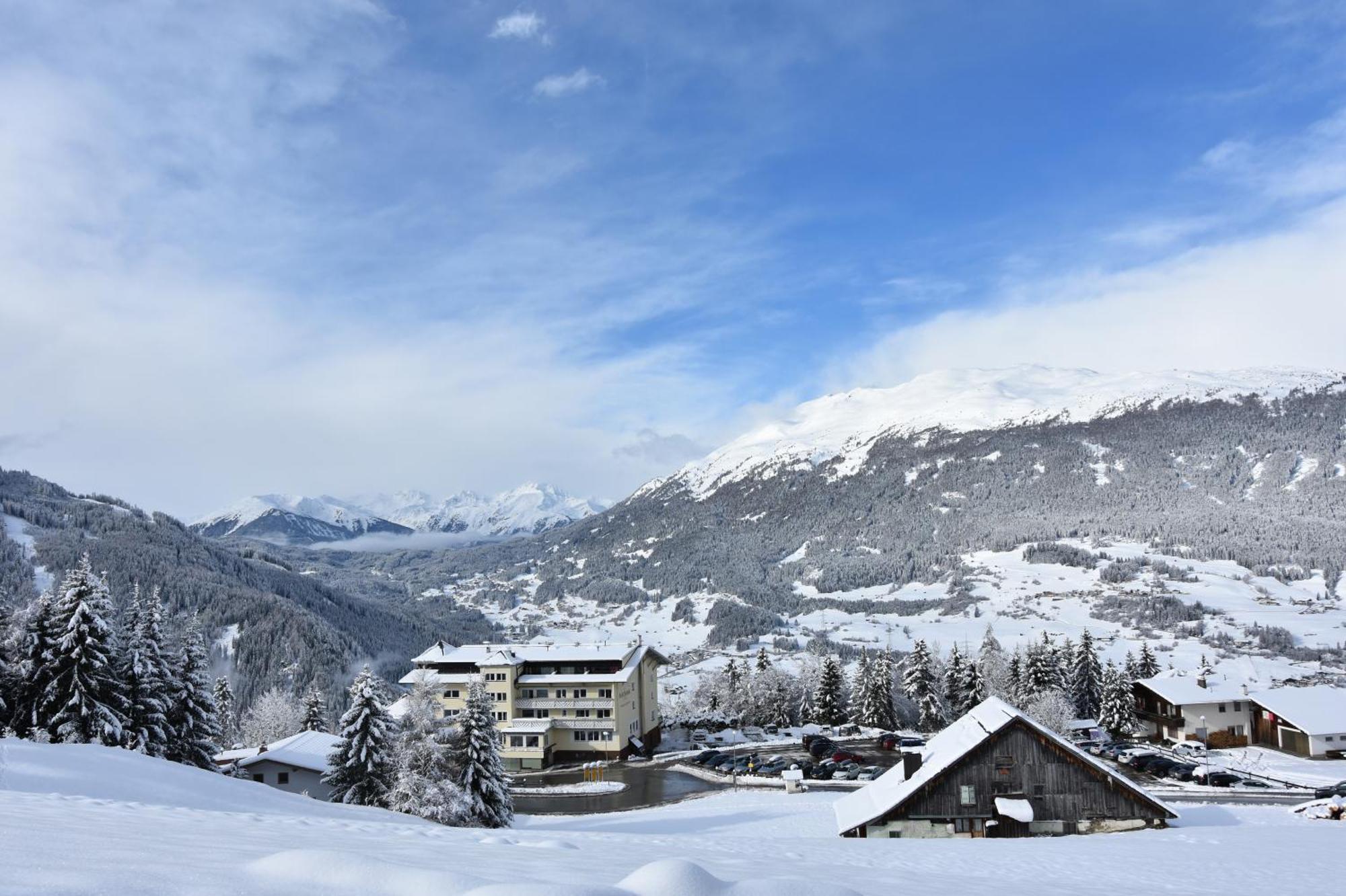 Wellness Aparthotel Panorama Alpin - Ferienwohnungen Jerzens Im Pitztal Eksteriør bilde