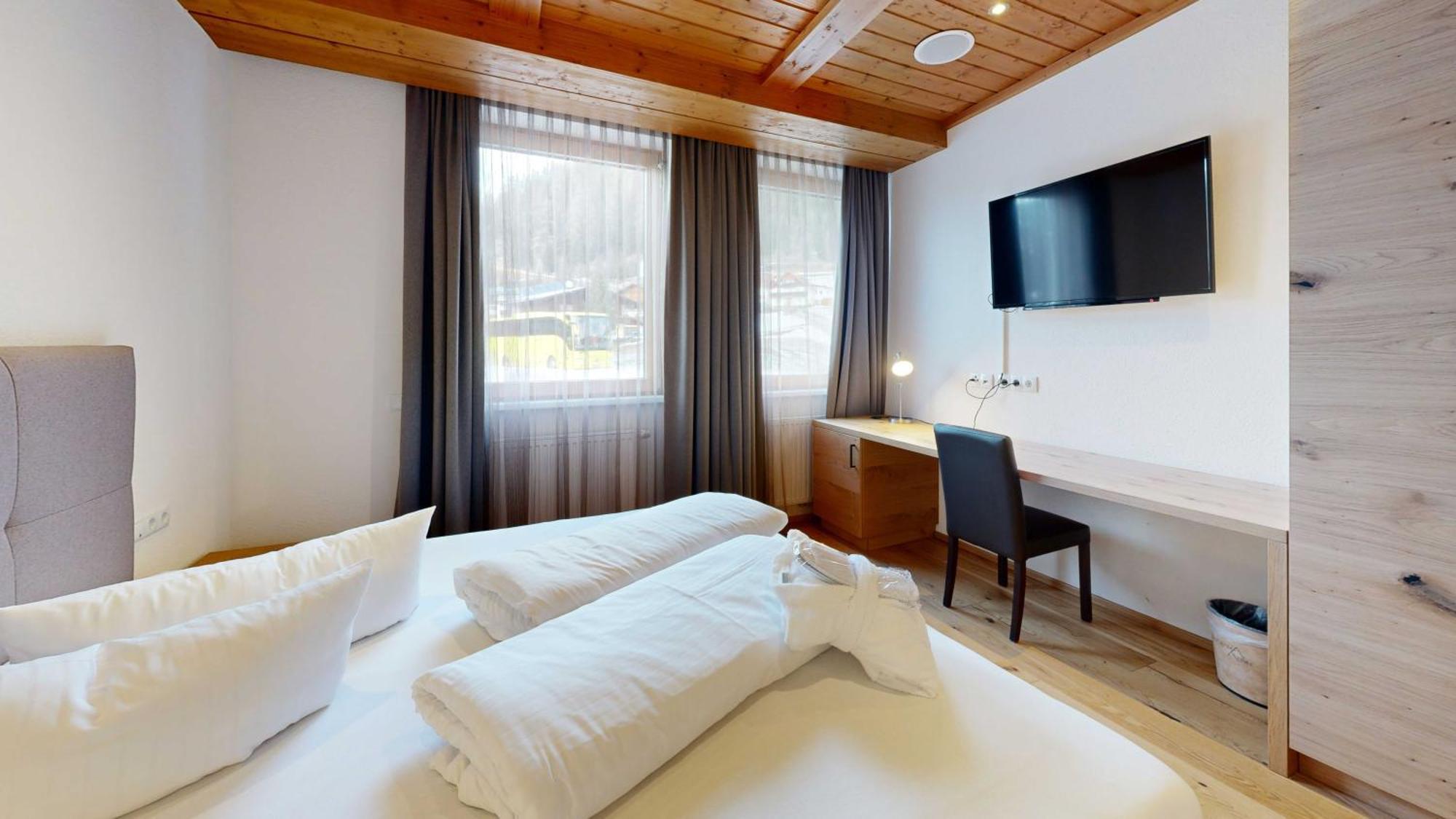 Wellness Aparthotel Panorama Alpin - Ferienwohnungen Jerzens Im Pitztal Eksteriør bilde