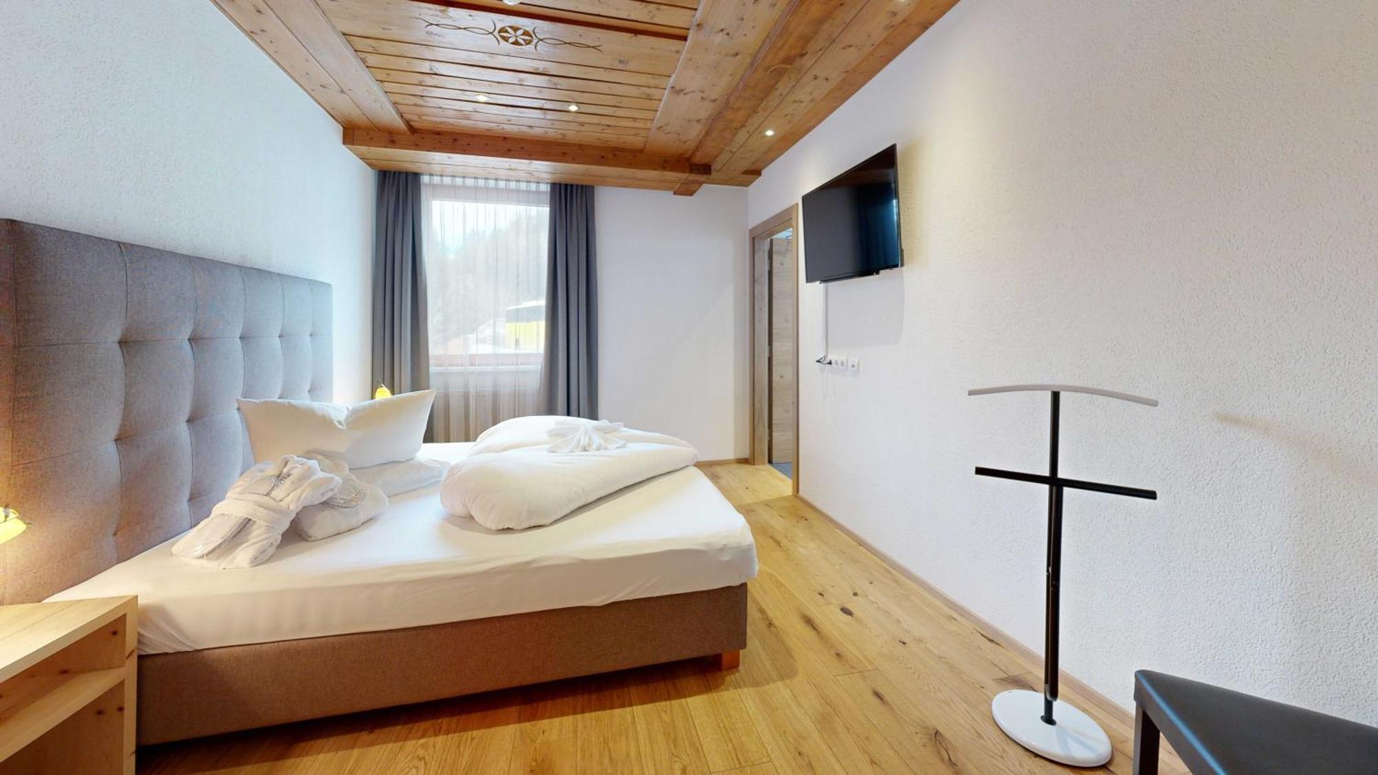 Wellness Aparthotel Panorama Alpin - Ferienwohnungen Jerzens Im Pitztal Eksteriør bilde